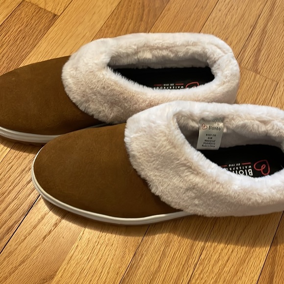 Blondo Waterproof suede slip-ons with sheerling lining, slippers & shoes! NWOT - Picture 2 of 4